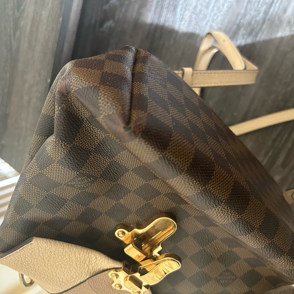 More pics of the LV Clapton Backpack - Picture 3 of 9